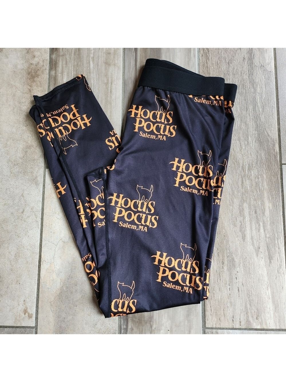 Hocus Pocus SALEM, MA  Leggings - Women's Size Large
